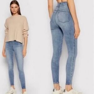 SPANX Ankle Skinny Jeans Light Blue Wash Size M